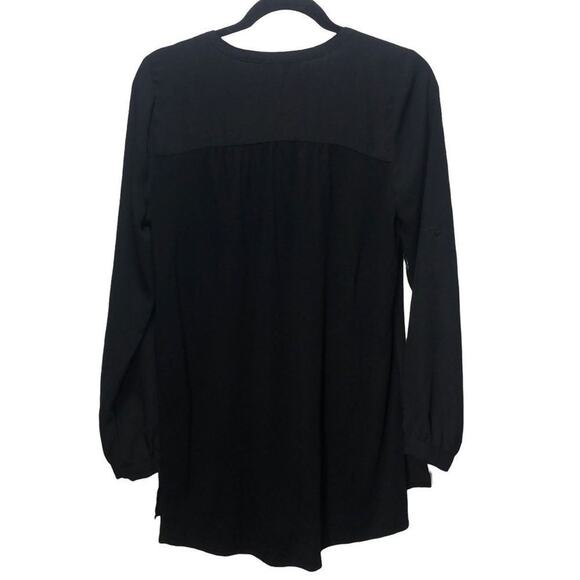DR2 Daniel Rainn Roll Tab Pleated Tunic V-Neck Blouse Black Size Small - Picture 7 of 14